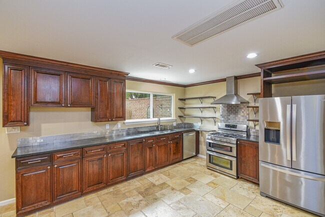 Building Photo - 10502 Hammerly Blvd