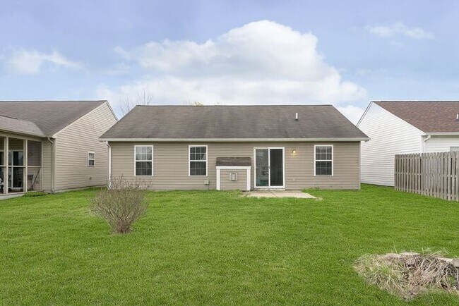 Building Photo - Newly Refurbished 3-Bedroom Ranch in Noblesville!