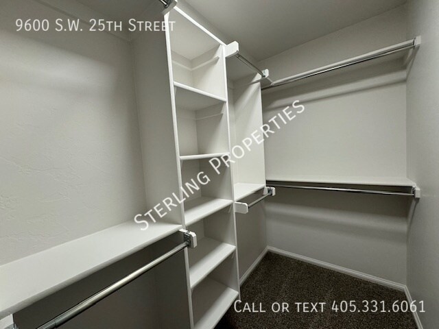 Building Photo - 9600 SW 25th St