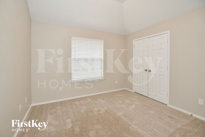Building Photo - 2304 Wooten Pl
