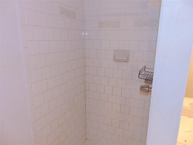 Building Photo - 8603 Rustling Leaves Dr