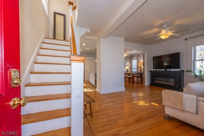 Building Photo - 38 Claremont Ave