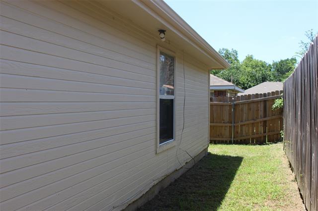 Building Photo - 7556 Ashcroft Cir