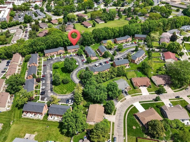 Building Photo - 6462 Brookedge Ct