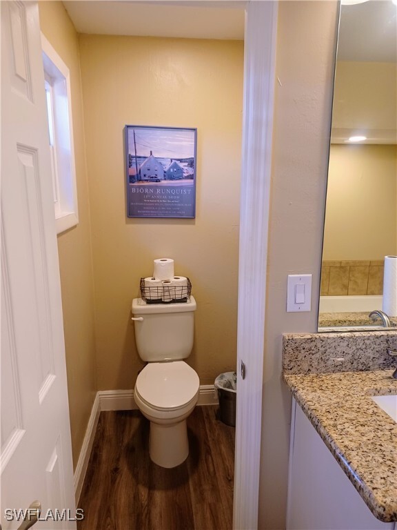 Building Photo - 12080 Moss Dr