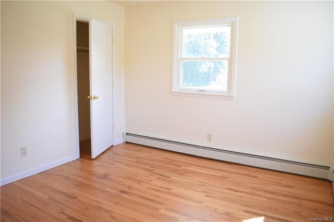 Building Photo - 46 Trenton Rd
