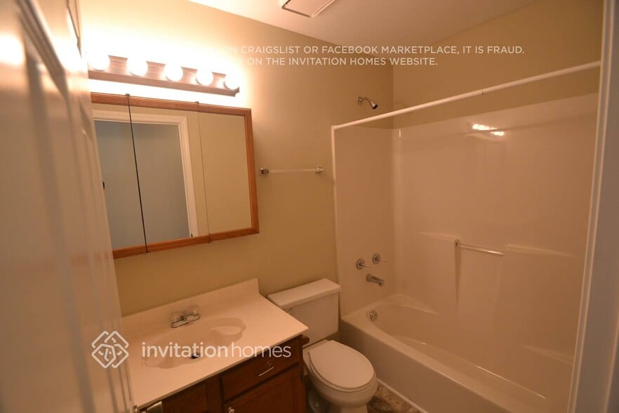 Building Photo - 4402 Horseshoe Ct