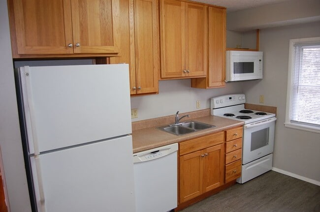 Building Photo - 4630 Starr St