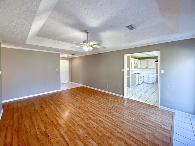 Building Photo - 24 Winchester Ct