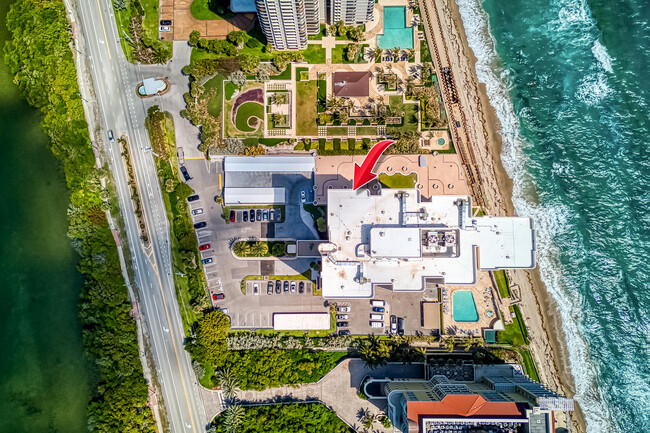 Building Photo - 5380 N Ocean Dr