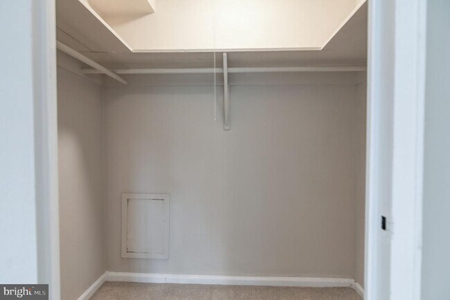 Building Photo - 1200 S Arlington Ridge Rd