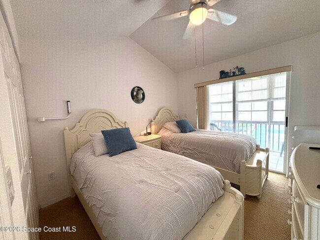 Building Photo - 419 Ocean Park Ln