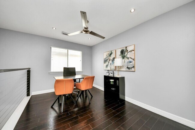 Building Photo - 10814 Tobar Falls Cir
