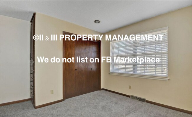 Building Photo - 11630 Oak St