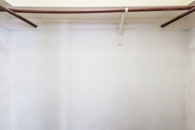 Building Photo - 21211 Linden House Ct