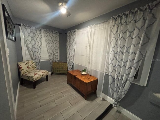 Building Photo - 3427 W Palmetto St