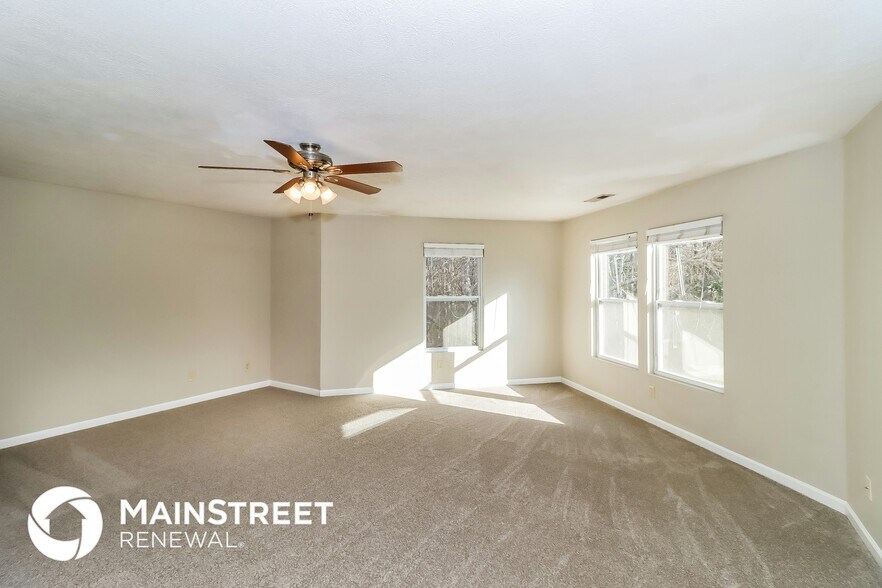 Building Photo - 11104 Northwoods Forest Dr