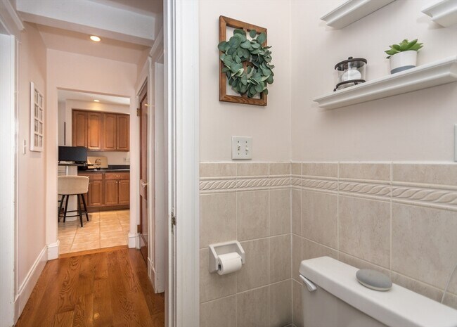 Building Photo - 1 Hilltop Rd