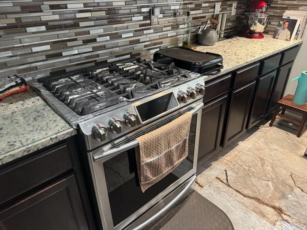 Building Photo - 1489 Washington Rose Ave