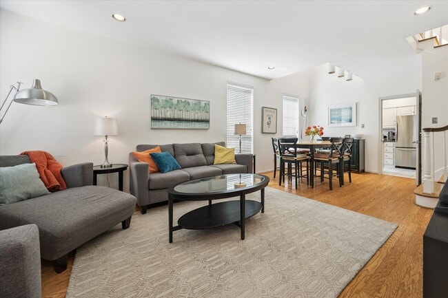 Building Photo - 4000 Purdue St