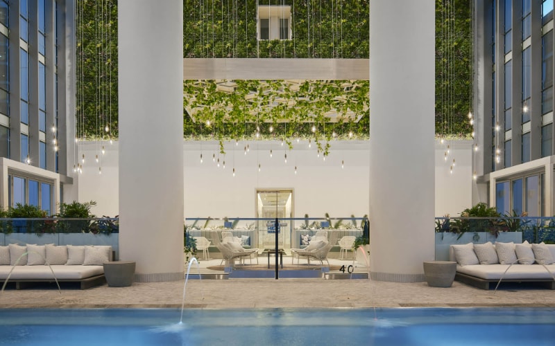 Building Photo - 814 S Michigan Ave