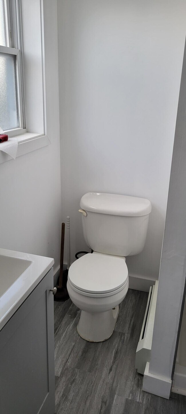 Building Photo - 108 Clay St