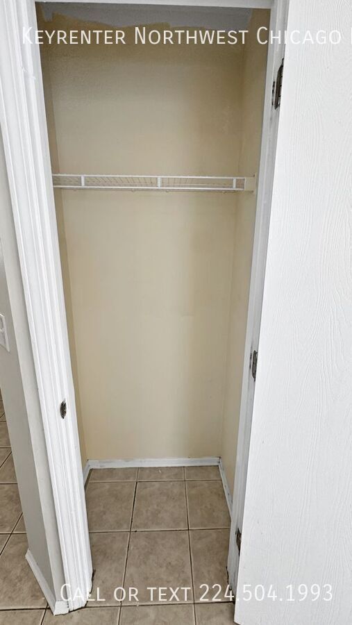 Building Photo - 790 Wedgewood Cir