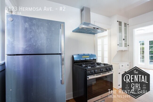 Building Photo - 5123 Hermosa Ave