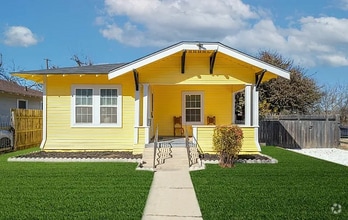 Building Photo - 475 E French Pl