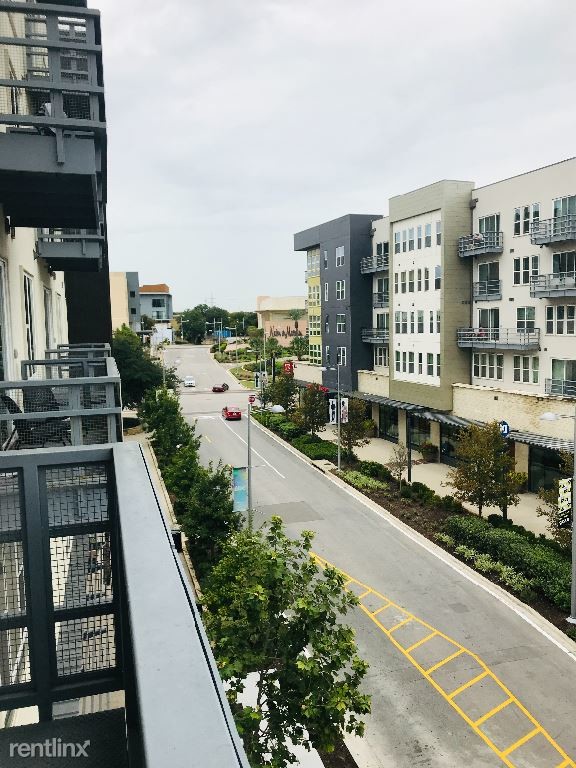 Building Photo - 1 br, 1 bath Apartment - 3211 Palm Way