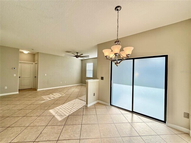Building Photo - 13242 Wellington Hills Dr