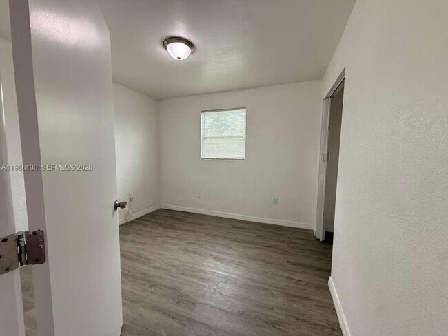 Building Photo - 3608 Sammy Watkins Ave