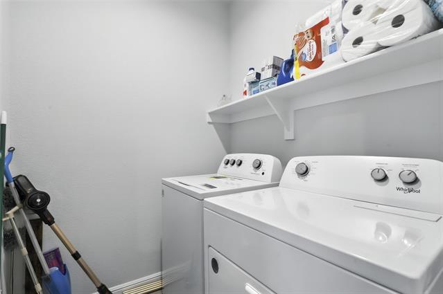 Building Photo - 8577 Big Apple Dr
