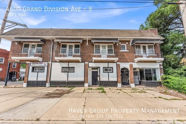 Building Photo - 4600 Grand Division Ave