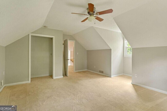 Building Photo - 1375 Mosswood Ln SE