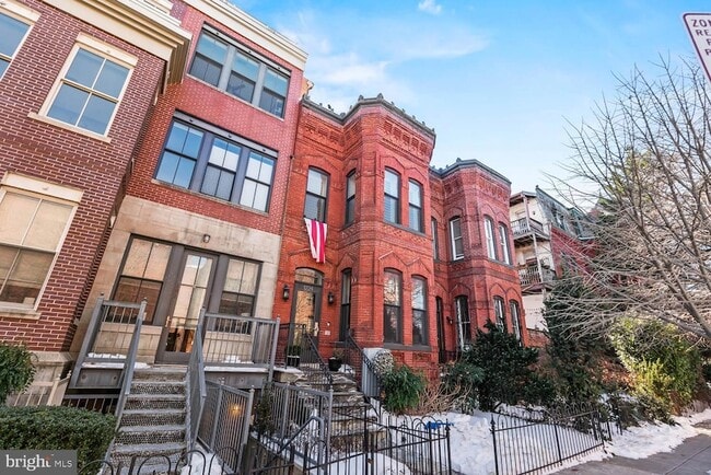 Building Photo - 1224 R St NW