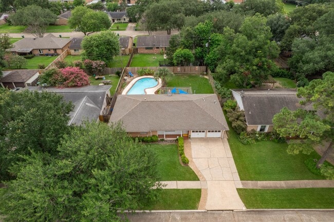 Building Photo - 5471 Kuldell Dr