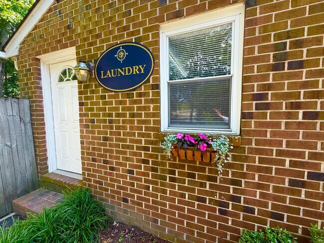 Building Photo - Meridian Apartments
