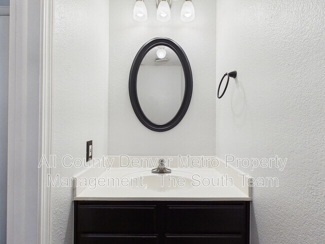 Building Photo - 11555 W 70th Pl