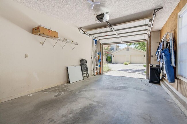 Building Photo - 50 Pelican Pl