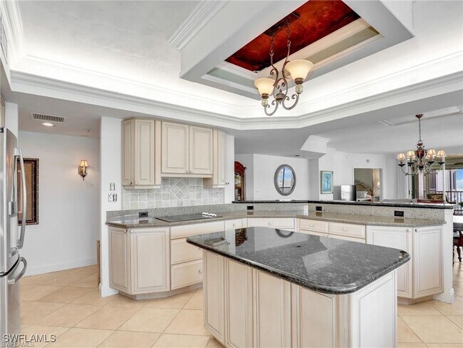 Building Photo - 1070 S Collier Blvd