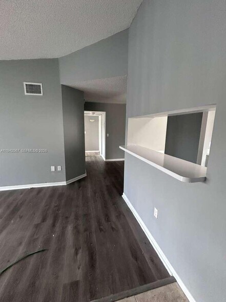 Building Photo - 2081 Renaissance Blvd