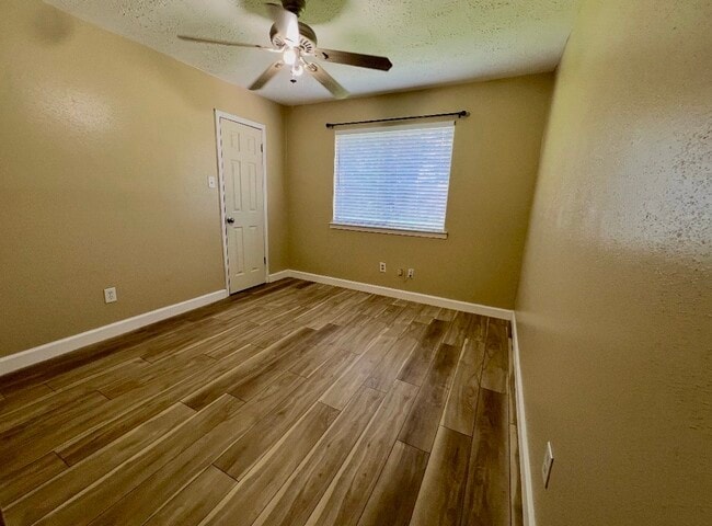 Building Photo - 17010 Sunview Ct