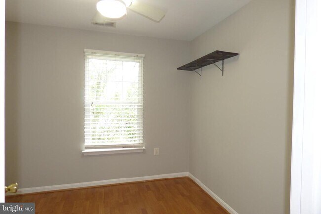 Building Photo - 552 Sparkleberry Terrace NE