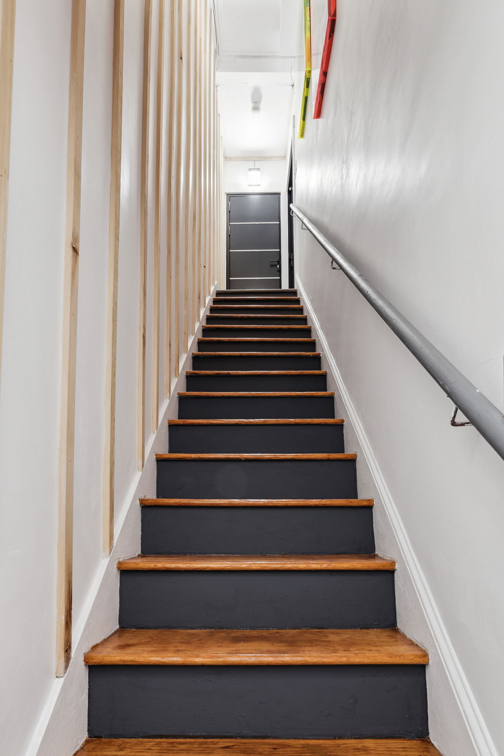 entrance stairs required - 411 E Girard Ave