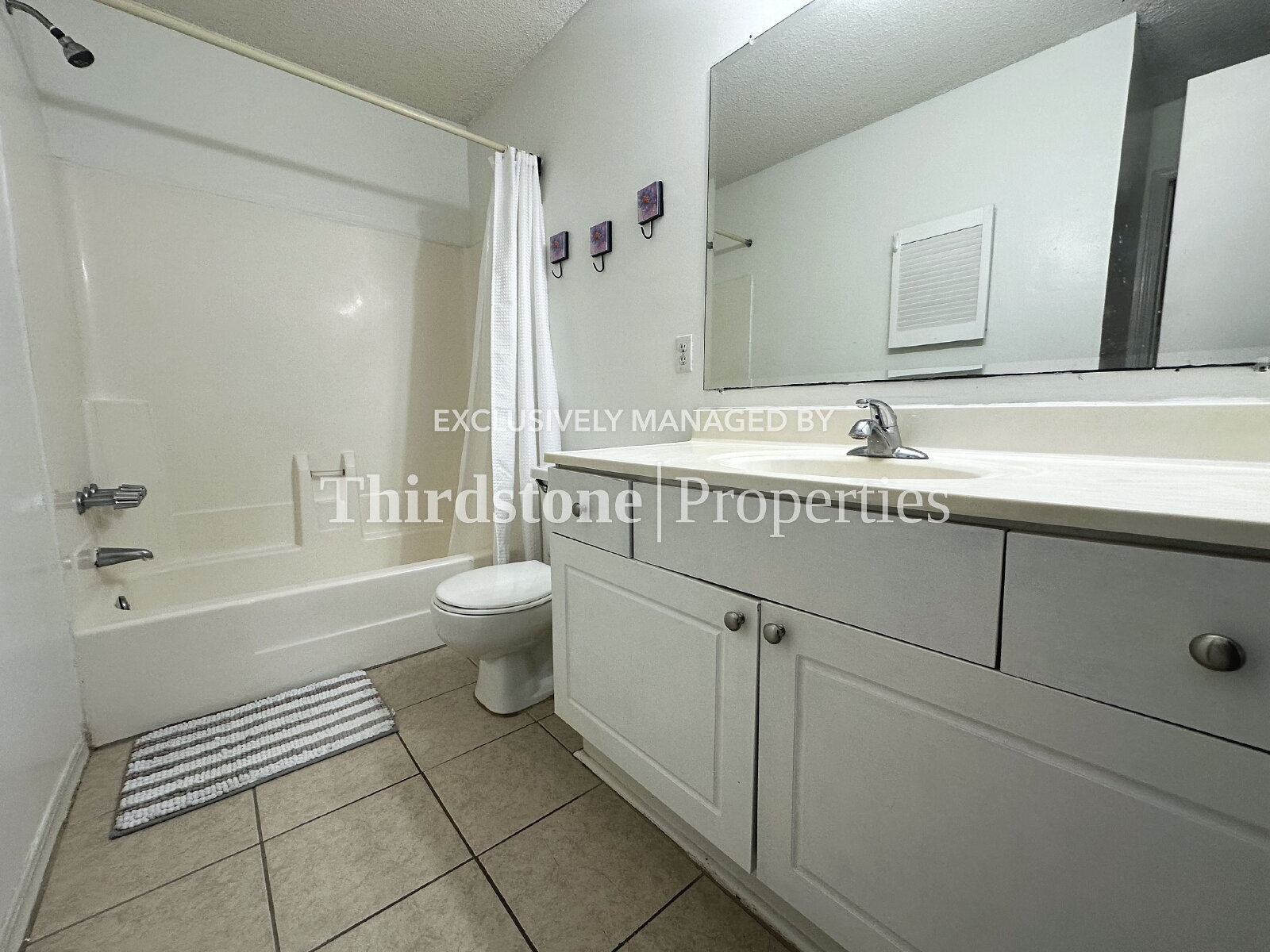 Building Photo - 10200 Belle Rive Blvd