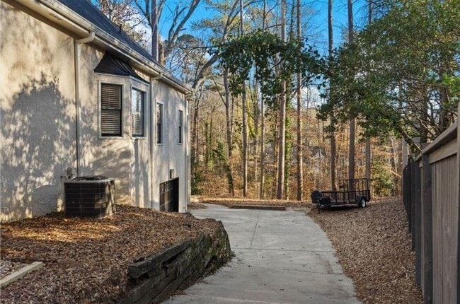 Building Photo - 5425 Hoylake Ct