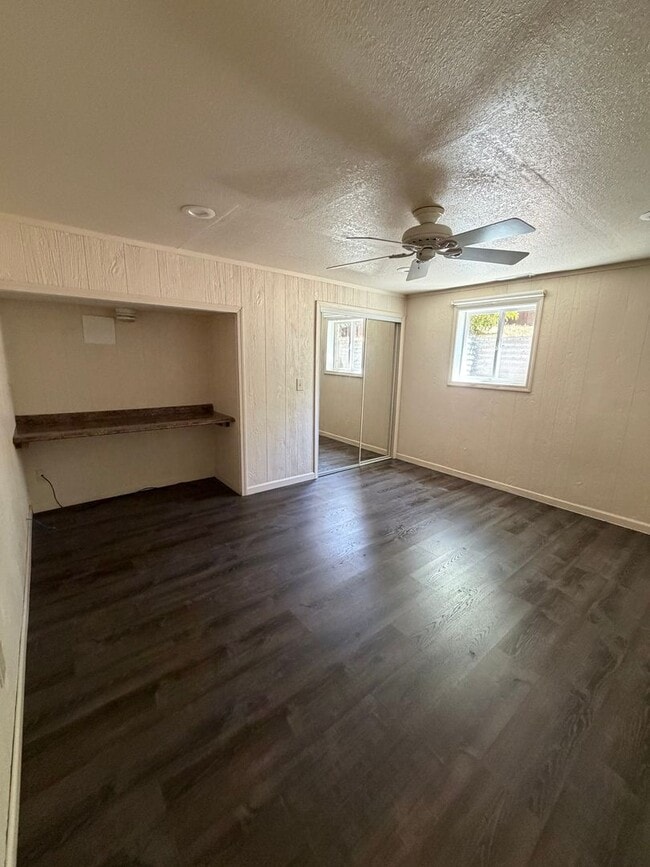 Building Photo - The Perfect House for Roommates, 6bdrms, 3.5 baths, 1.5 miles from Oregon Tech and Sky Lakes Medi...
