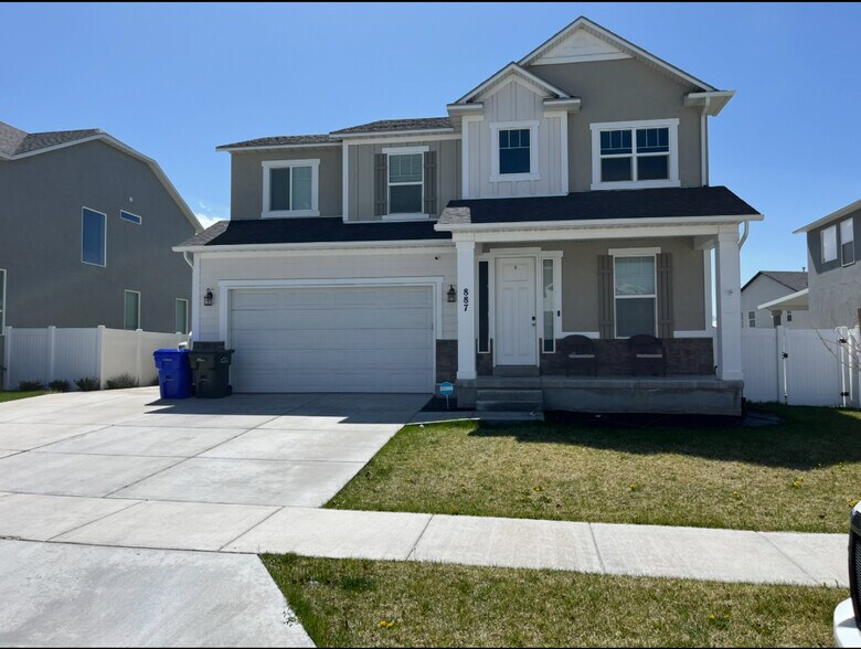 Primary Photo - 887 N Galena Dr