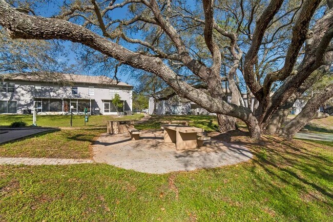 Building Photo - 5182 Sunridge Palms Dr